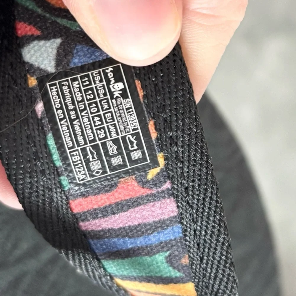 Sanuk Unisex Sling ST sandals in collaboration with the Pacific Pride Foundation